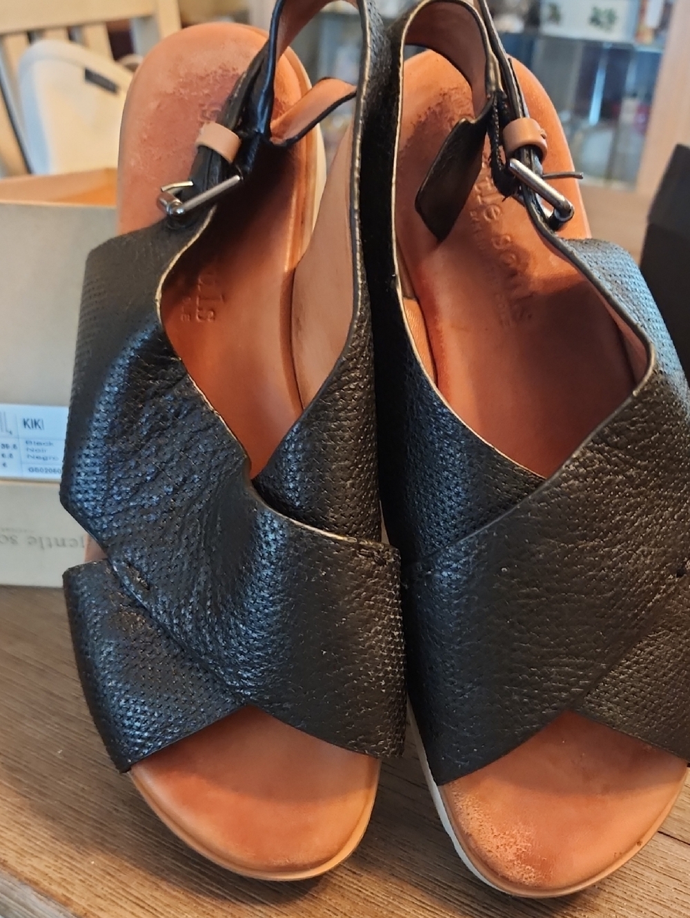 Gentle Souls By Kenneth Cole Sandals